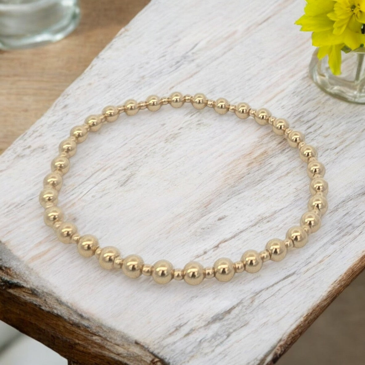 14kt Gold Filled Beaded Bracelet | Tarnish-Free | Alternating 4mm & 2mm Beads Pattern